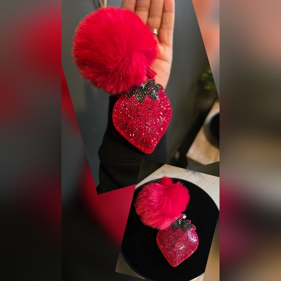 Sparkly Strawberry Pom Handbag -Keychain - Picture 1 of 3